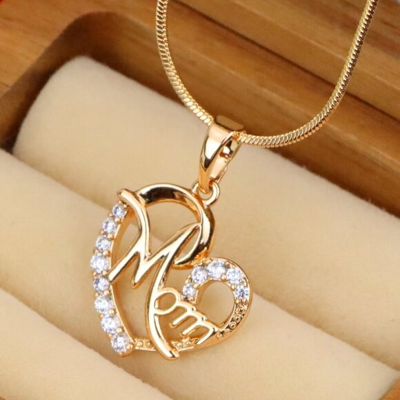"Rose Gold Heart Pendant with Sparkling 'Mom' Letter Design, XPPT1241 - Picture 1 of 13